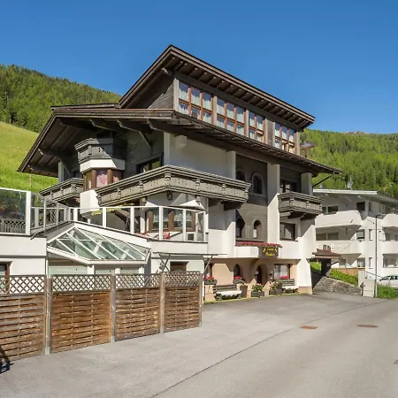 Nadine-7 By Interhome זולדן